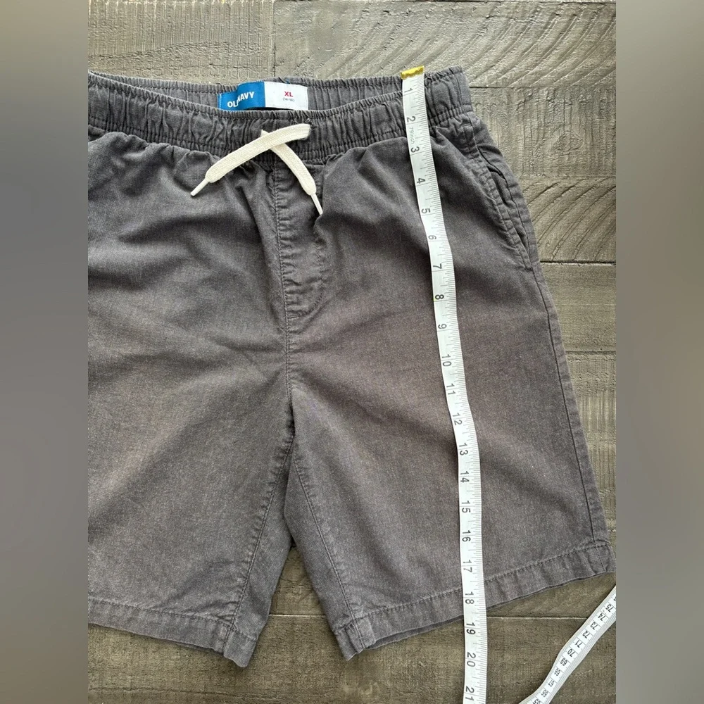 Old Navy Gray Drawstring Shorts Size 14-16